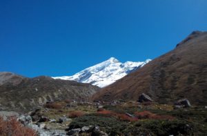 Climb Chulu peak with Annapurna circuit trek in Nepal