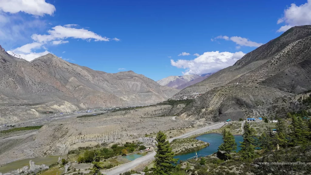 Jomsom to Muktinath trek explore Kagbeni & Lupra village