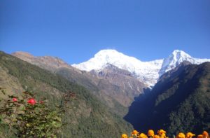 Annapurna sanctuary trek route map, guide, difficulty & distance review