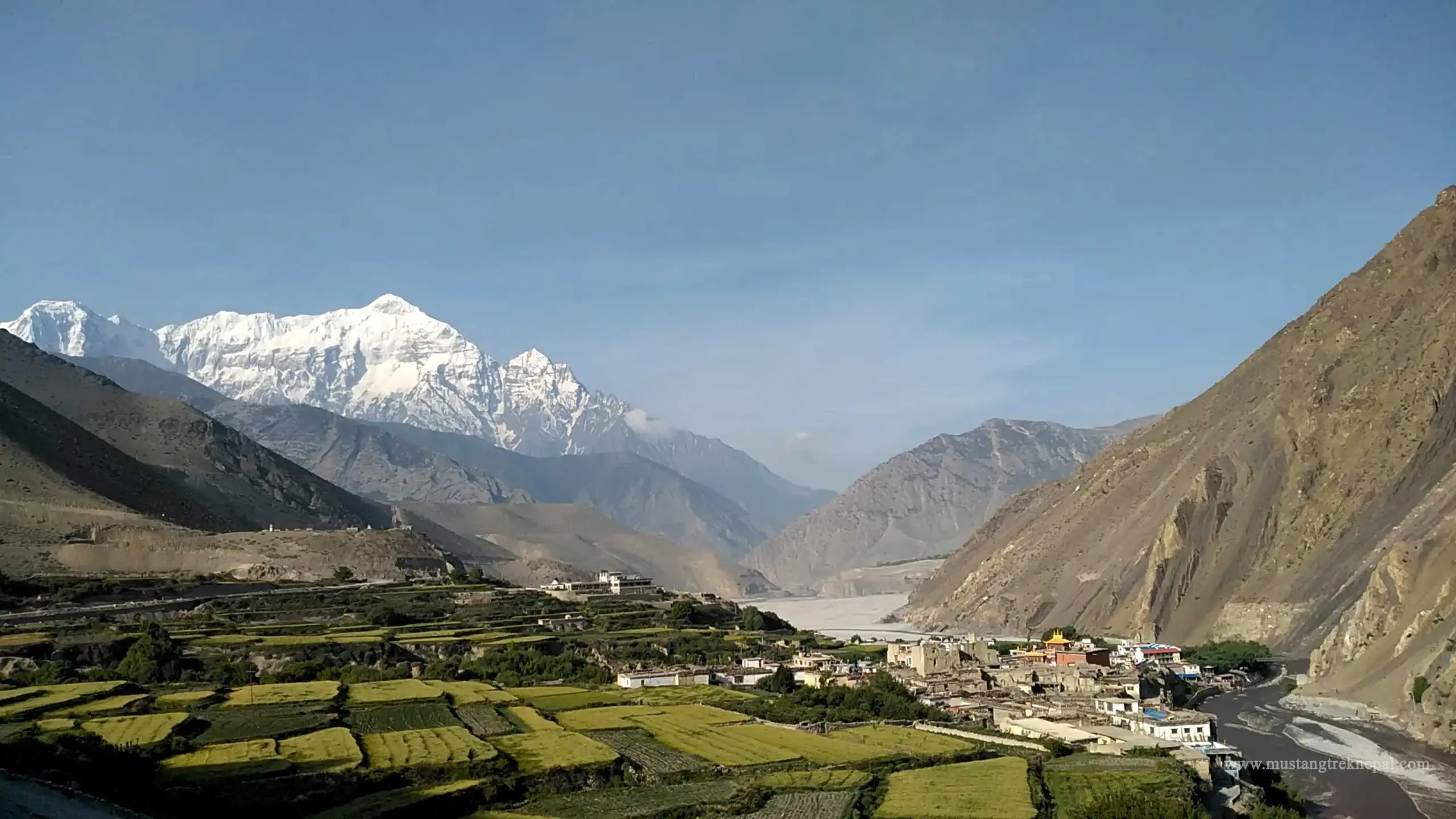 Lower Mustang Yoga trek Nepal